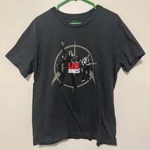 U2 360 Tour Concert T-Shirt Size XL